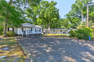 214 Dogwood Dr, Sunset Beach, NC 28468 - Photo 3