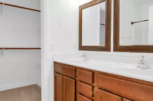 102 Conley Hills Dr, Richlands, NC 28574 - Photo 11