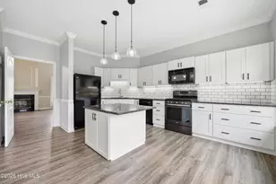 4001 Walkers Ct, Winterville, NC 28590 - Photo 5