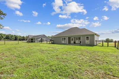 830 Bright Leaf Road, Kinston, NC 28504 - Photo 9