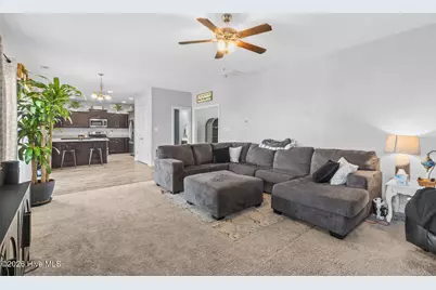 245 Crossroads Store Drive, Jacksonville, NC 28546 - Photo 17