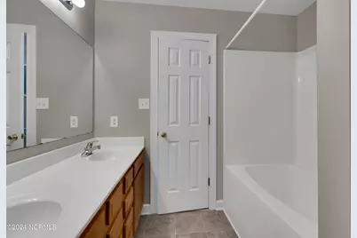 802 Springwood Drive, Jacksonville, NC 28546 - Photo 11