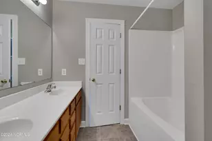 802 Springwood Dr, Jacksonville, NC 28546 - Photo 11