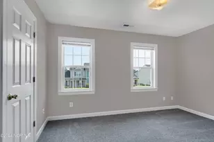 802 Springwood Dr, Jacksonville, NC 28546 - Photo 7