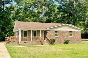 1724 Augustus Dr, Rocky Mount, NC 27801 - Photo 1