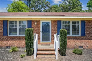 1910 Carolina Cir, Goldsboro, NC 27530 - Photo 5