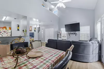 4217 Sequoia Court #4r, Wilmington, NC 28403 - Photo 7