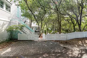 614 Ocracoke Way, Bald Head Island, NC 28461 - Photo 57