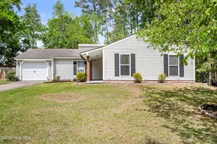 620 Shadowridge Rd, Jacksonville, NC 28546 - Photo 1