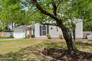 620 Shadowridge Rd, Jacksonville, NC 28546 - Photo 3