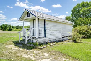 1352 Cornwallis Rd, Rose Hill, NC 28458 - Photo 11