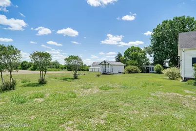 1352 Cornwallis Road, Rose Hill, NC 28458 - Photo 43