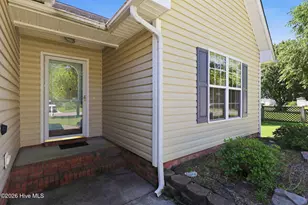 225 Yearling Loop, Jacksonville, NC 28540 - Photo 3