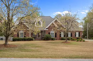 2094 Autumn Dr, Kinston, NC 28501 - Photo 1