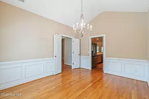 621 Blue Point Dr, Wilmington, NC 28411 - Photo 9