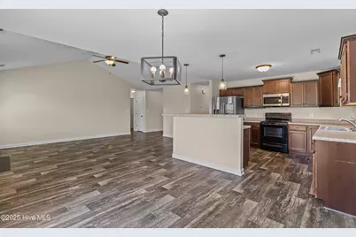 120 Prospect Drive, Richlands, NC 28574 - Photo 9
