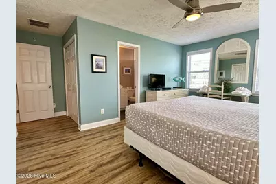 300 Carolina Beach Avenue S #102, Carolina Beach, NC 28428 - Photo 17