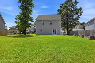 203 Broadleaf Dr, Jacksonville, NC 28546 - Photo 33