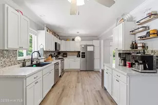 1295 Moore Town Rd, Rocky Point, NC 28457 - Photo 13