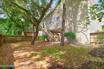 306 NE 46th Street, Oak Island, NC 28465 - Photo 43