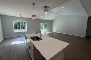 41 Peach Ct, Burgaw, NC 28425 - Photo 5