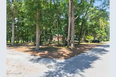 476 Lake Shore Drive, Sunset Beach, NC 28468 - Photo 13