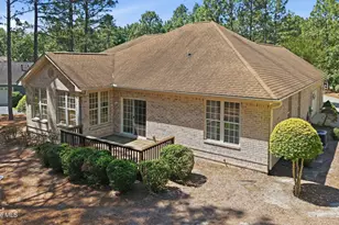 105 Woodall Ct, West End, NC 27376 - Photo 9