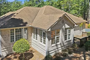 105 Woodall Ct, West End, NC 27376 - Photo 9