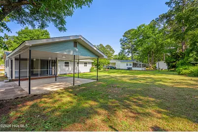 317 N Wright Street, Raeford, NC 28376 - Photo 3