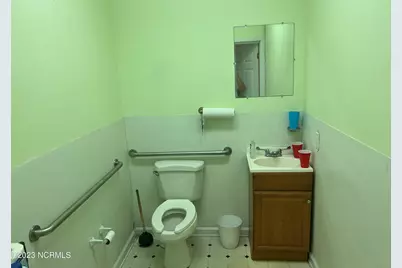 1331 N Road Street, Elizabeth City, NC 27909 - Photo 19