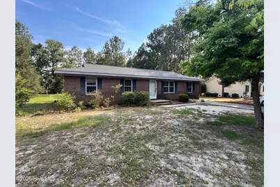 121 Forest Place, Aberdeen, NC 28315 - Photo 15