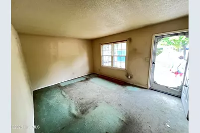 121 Forest Place, Aberdeen, NC 28315 - Photo 11