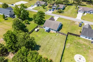 186 Windfield Ln, Holly Ridge, NC 28445 - Photo 33