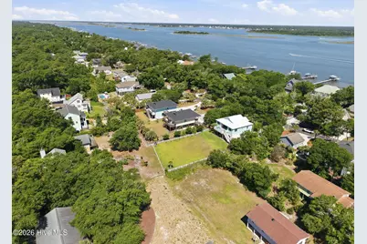 7205 Sound Drive, Emerald Isle, NC 28594 - Photo 47