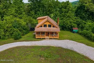 321 Sunrise St, Murphy, NC 28906 - Photo 3