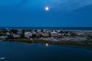 111 Bogue Ct, Emerald Isle, NC 28594 - Photo 41