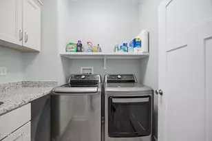 206 Pleasant Dr, Elizabeth City, NC 27909 - Photo 29