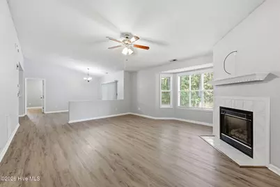 2591 Thackery Road #F, Greenville, NC 27858 - Photo 3