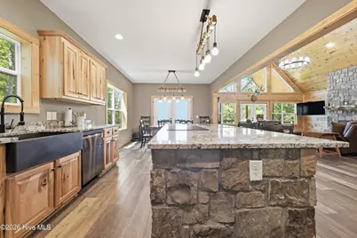 154 Blueberry Hill, Hayesville, NC 28904 - Photo 27