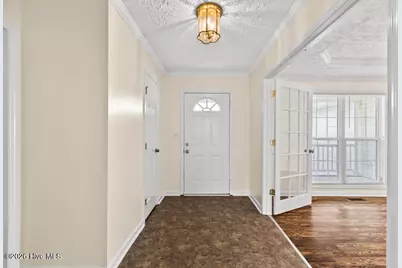103 Richmond Drive, Jacksonville, NC 28540 - Photo 3