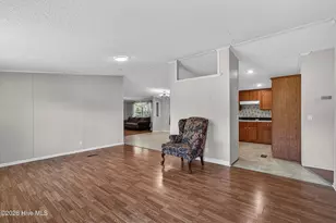 304 Washington Creek Dr, Willard, NC 28478 - Photo 5