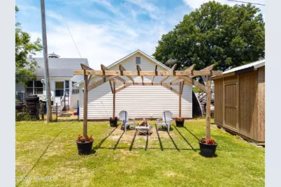 205 E Grubb Street, Hertford, NC 27944 - Photo 27