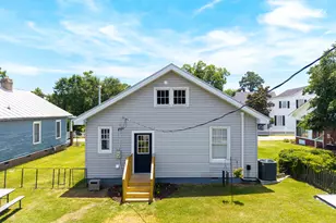 205 E Grubb St, Hertford, NC 27944 - Photo 25