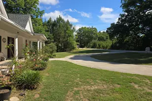 423 Goshen St, Lincolnton, GA 30817 - Photo 3