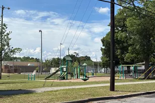 417 S 13th St, Wilmington, NC 28401 - Photo 11
