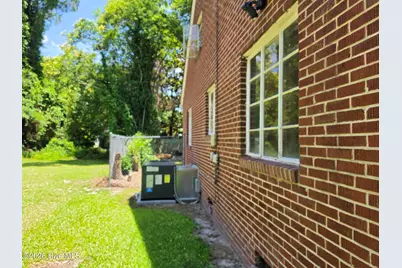 1009 Evergreen Avenue, Goldsboro, NC 27530 - Photo 3