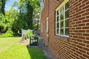 1009 Evergreen Ave, Goldsboro, NC 27530 - Photo 3