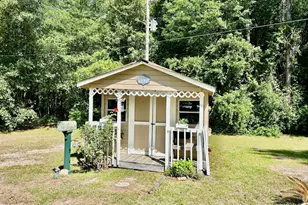 11240 Stewartsville Cemetery Rd, Laurinburg, NC 28352 - Photo 19