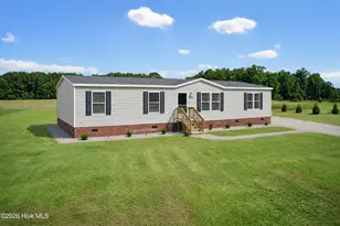 1901 Peacock Rd, Whiteville, NC 28472 - Photo 3