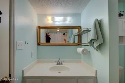 217 Pinewood Drive, New Bern, NC 28562 - Photo 41
